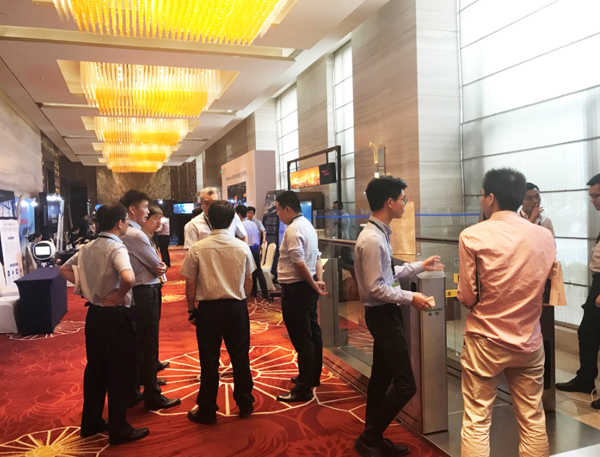 2018上海国际峰会，完美(中国)wanmei·官方网页版,助力升级智慧机场